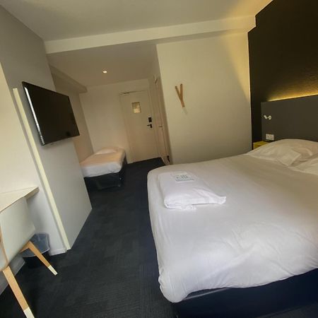 คีเรียด์โฮเต็ลเบรสท์เซ็นเตอร์ Hotel เบรสต์ ภายนอก รูปภาพ